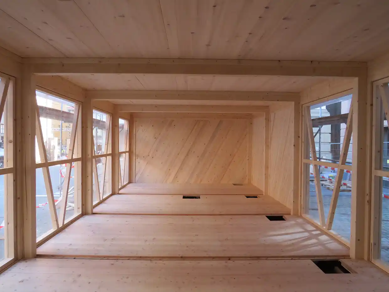 Mit dem neuen »Block 4« entsteht im Innenhof der Hochschule ein zukunftsweisender Holzbaupavillon